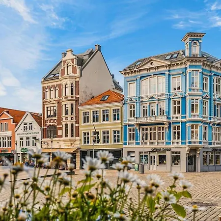Apartment Dinbnb I Family-friendly By Sea Pool I 2 Floors & 2 Bathrooms