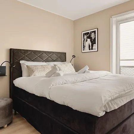 Apartment Dinbnb I Family-friendly By Sea Pool I 2 Floors & 2 Bathrooms *