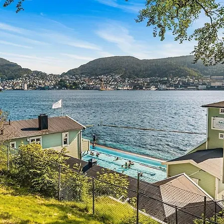 Dinbnb I Family-friendly By Sea Pool I 2 Floors & 2 Bathrooms Bergen