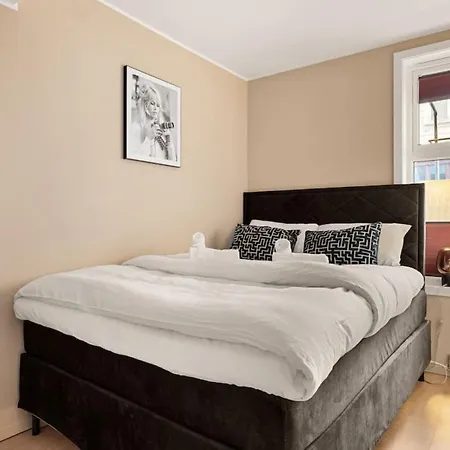 Dinbnb I Family-friendly By Sea Pool I 2 Floors & 2 Bathrooms * برغن